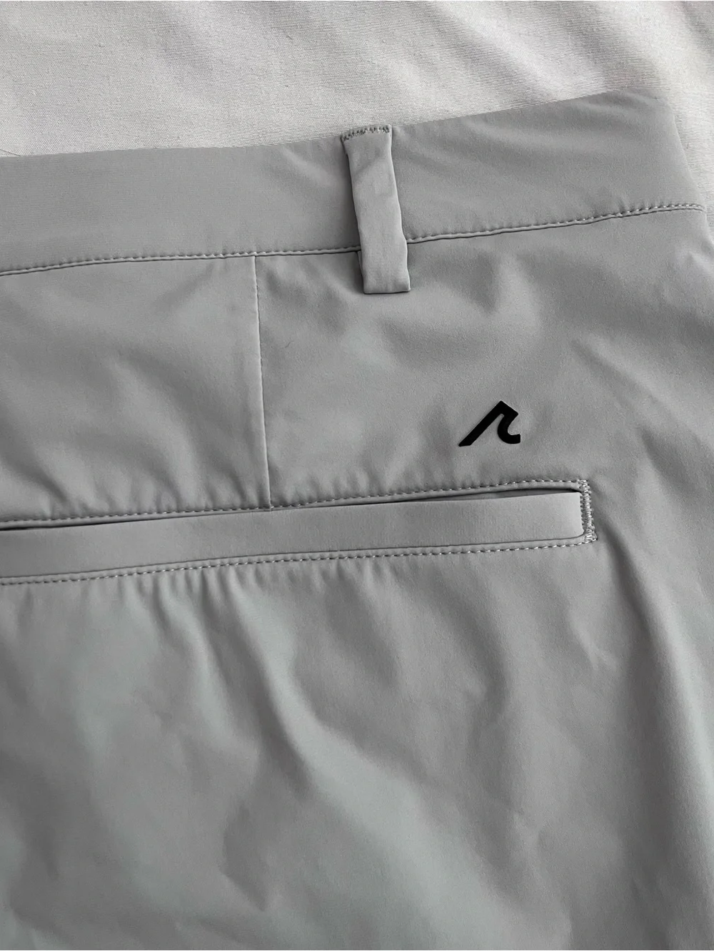 Redvanly Light Gray Performance Pull On Golf Shorts Mens Size XXL 2XL Stretch 9”